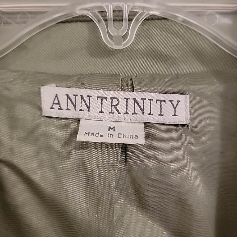 Ann Trinity. Green Medium Lined Jacket. Ex Cond. … - image 2